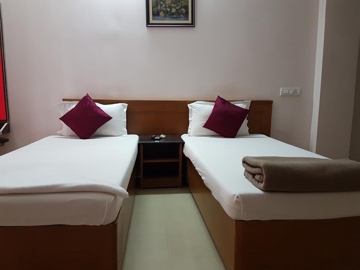 Bed and Breakfast Orchid Serenity à Chennai Extérieur photo