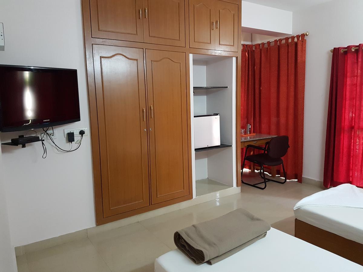 Bed and Breakfast Orchid Serenity à Chennai Extérieur photo